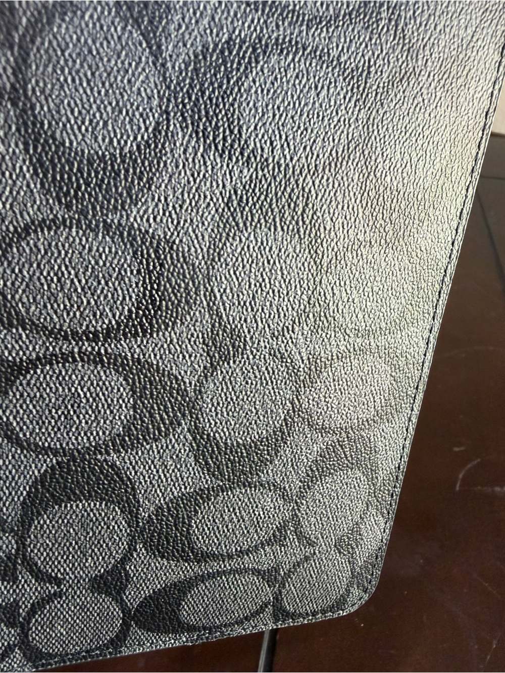 Coach NYC Skyline Small Wristlet
Signature Coated Canvas EUC - Picture 6 of 10